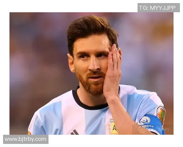 当前世界足球四号球星是谁他的表现和成就有哪些亮点 当前世界足球四号球星是谁他的表现和成就有哪些亮点